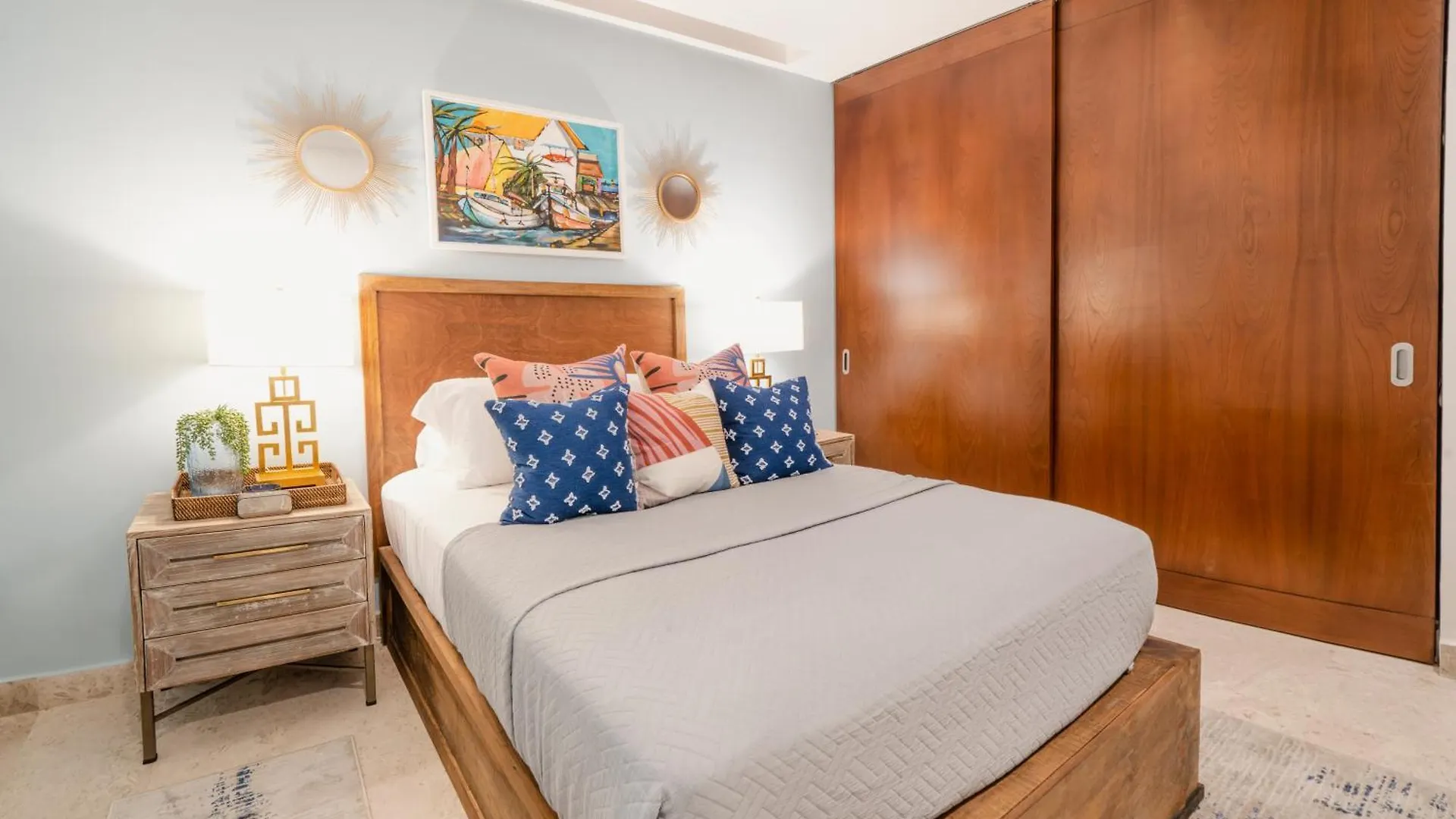 Luxury 2 Bedroom Condo With Private Jacuzzi & Bbq - At Cruz Con Mar - Maricruz Playa del Carmen Mexico