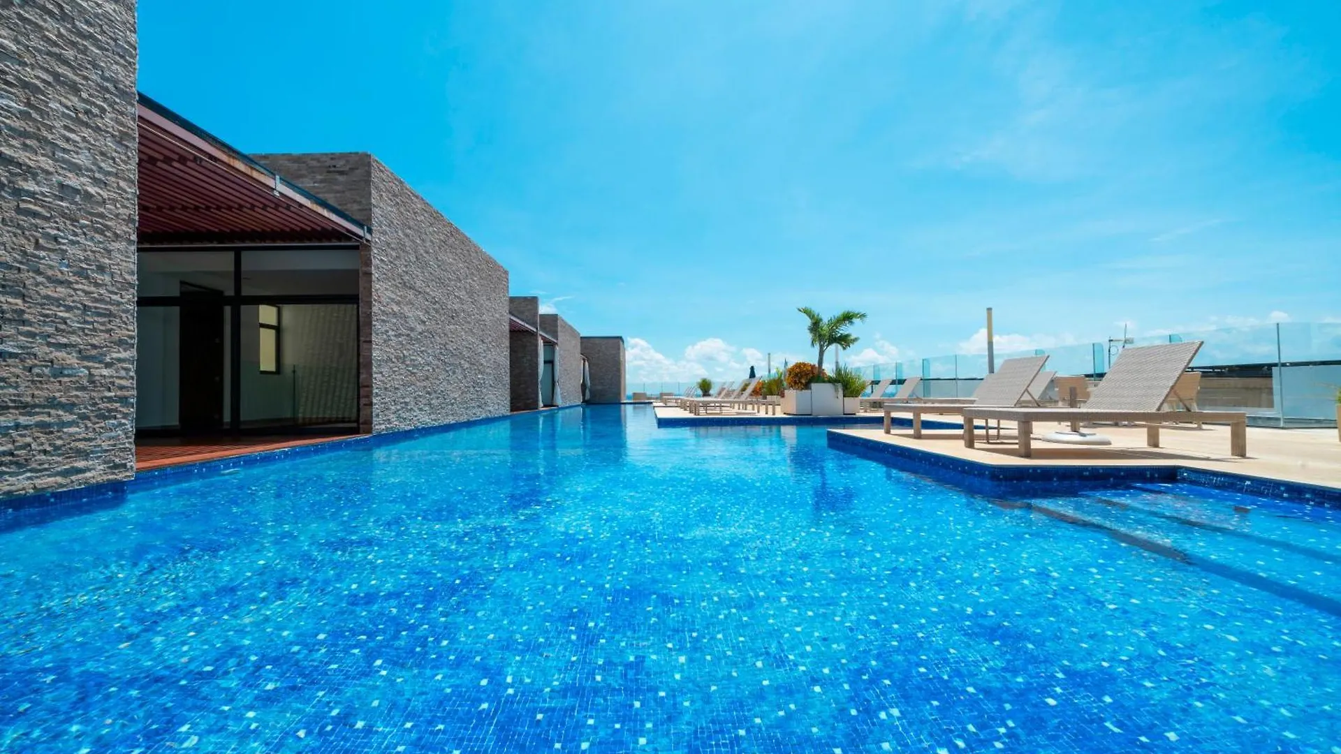 Luxury 2 Bedroom Condo With Private Jacuzzi & Bbq - At Cruz Con Mar - Maricruz Playa del Carmen 0*,