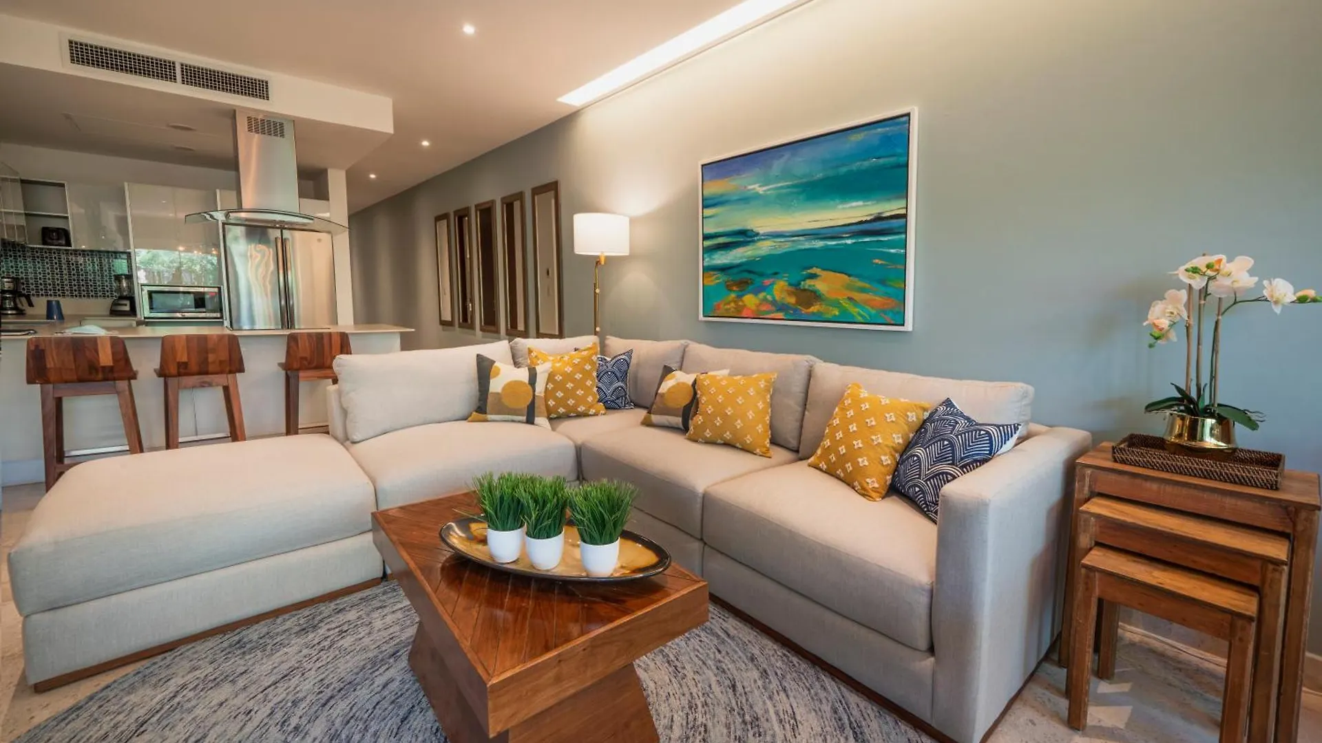 Luxury 2 Bedroom Condo With Private Jacuzzi & Bbq - At Cruz Con Mar - Maricruz Playa del Carmen Mexico
