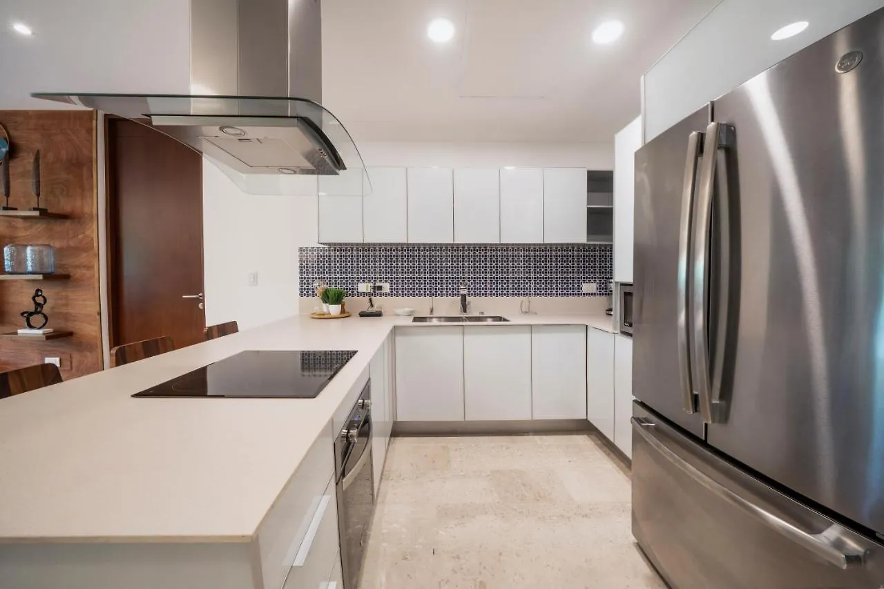 Holiday home Luxury 2 Bedroom Condo With Private Jacuzzi & Bbq - At Cruz Con Mar - Maricruz Playa del Carmen
